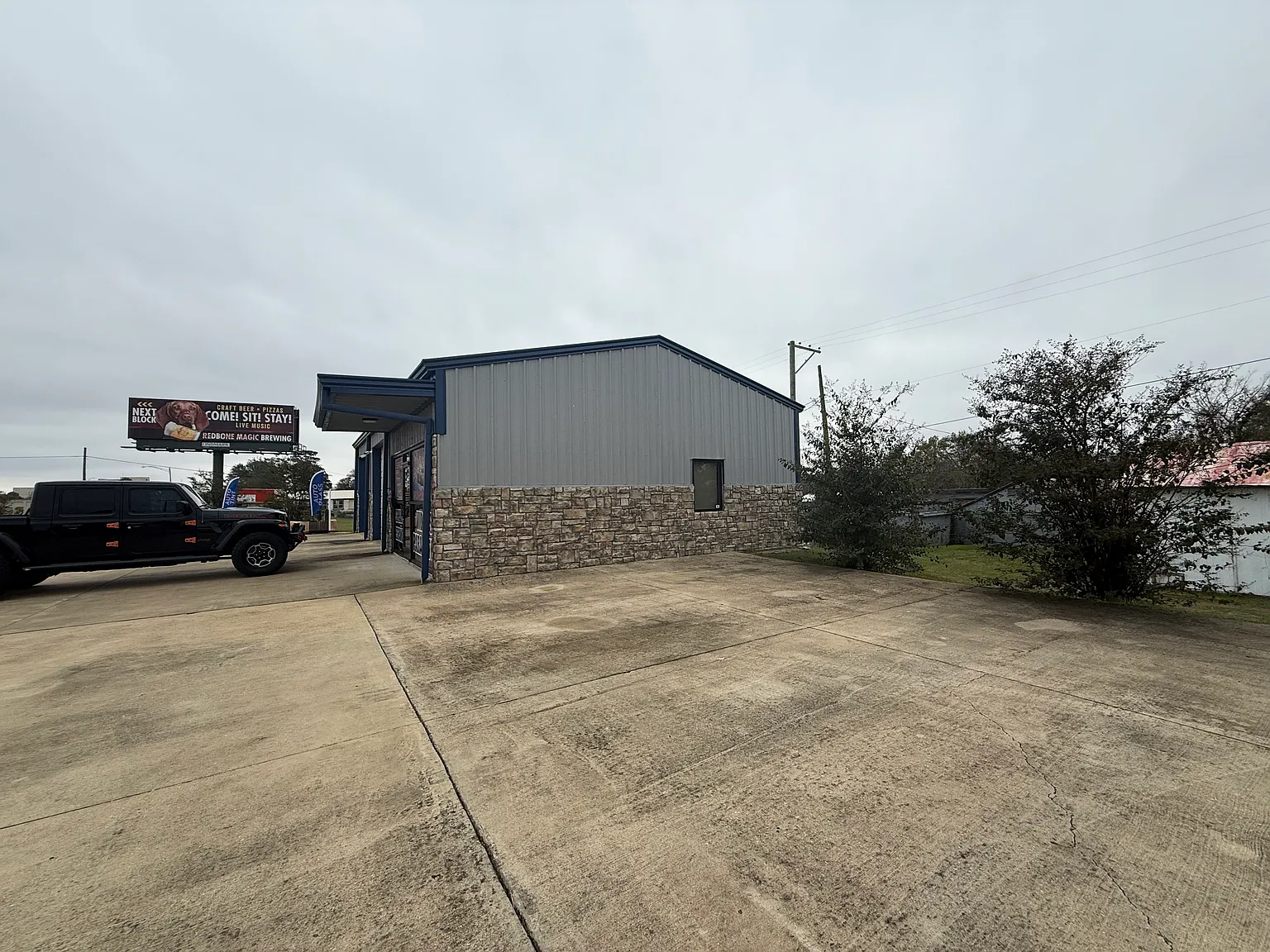 1521 Texas Blvd — Photo 2