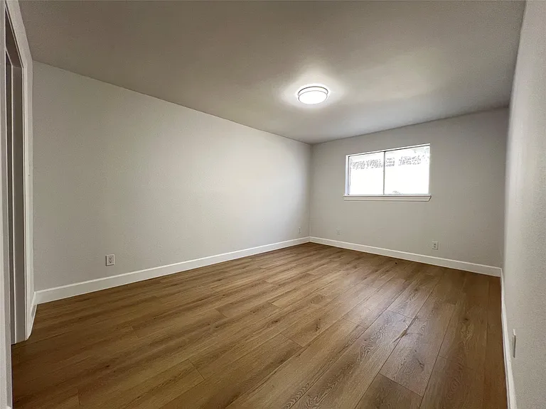3310 Hycreek Dr #2 — Photo 10
