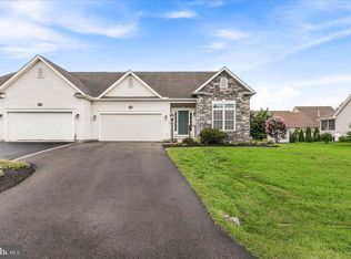 17988 Constitution Cir, Hagerstown, MD 21740