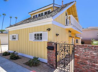 2711 Seaview Ave, Corona Del Mar, CA 92625