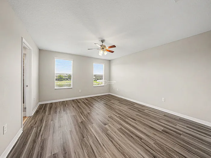1941 Hawks View Dr — Photo 13