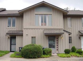 940 Linden Rd, Pinehurst, NC 28374