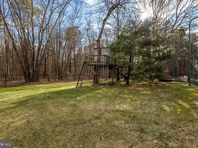3 S Lakeside Dr W — Photo 54
