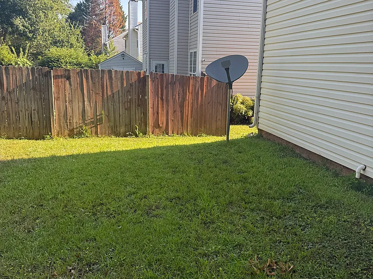 105 Sandy Ln — Photo 13
