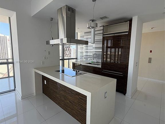 2nd image of 1100 Biscayne Blvd Unit 2605