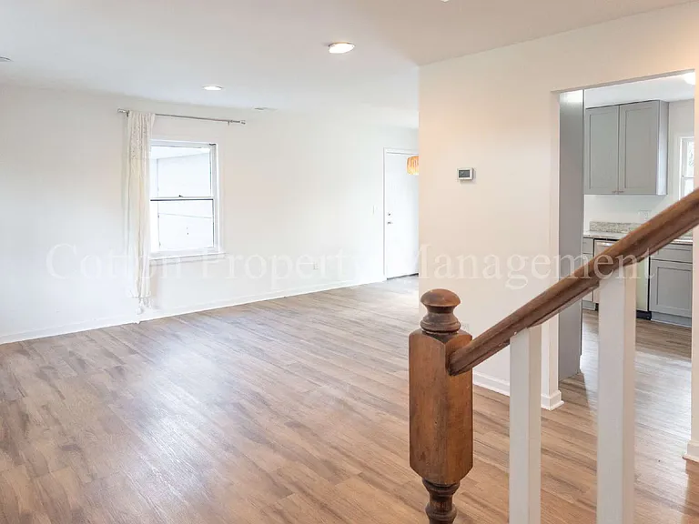 824 Haymarket Ln — Photo 6
