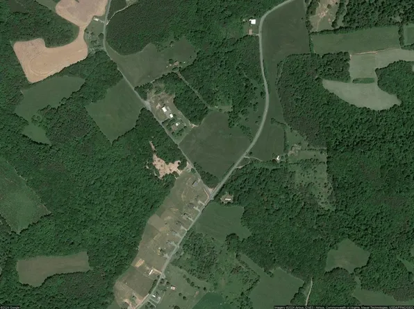381 Ivey St, Union Hall, VA 24176