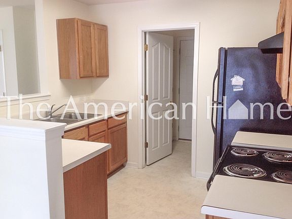 3rd image of 5703 Wallace Cabin Dr