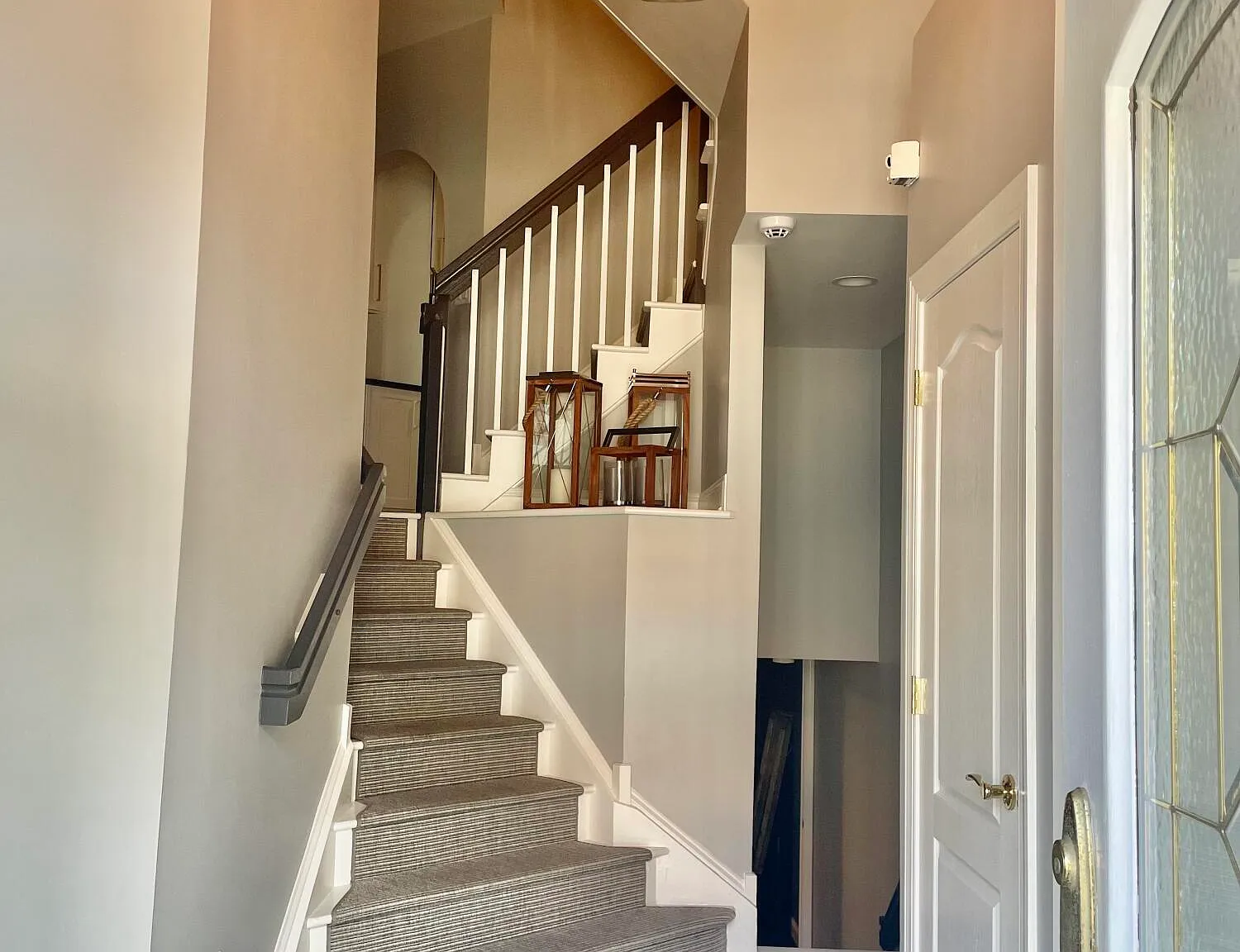 4 bed, 2317 sqft, $4,500 — Photo 3