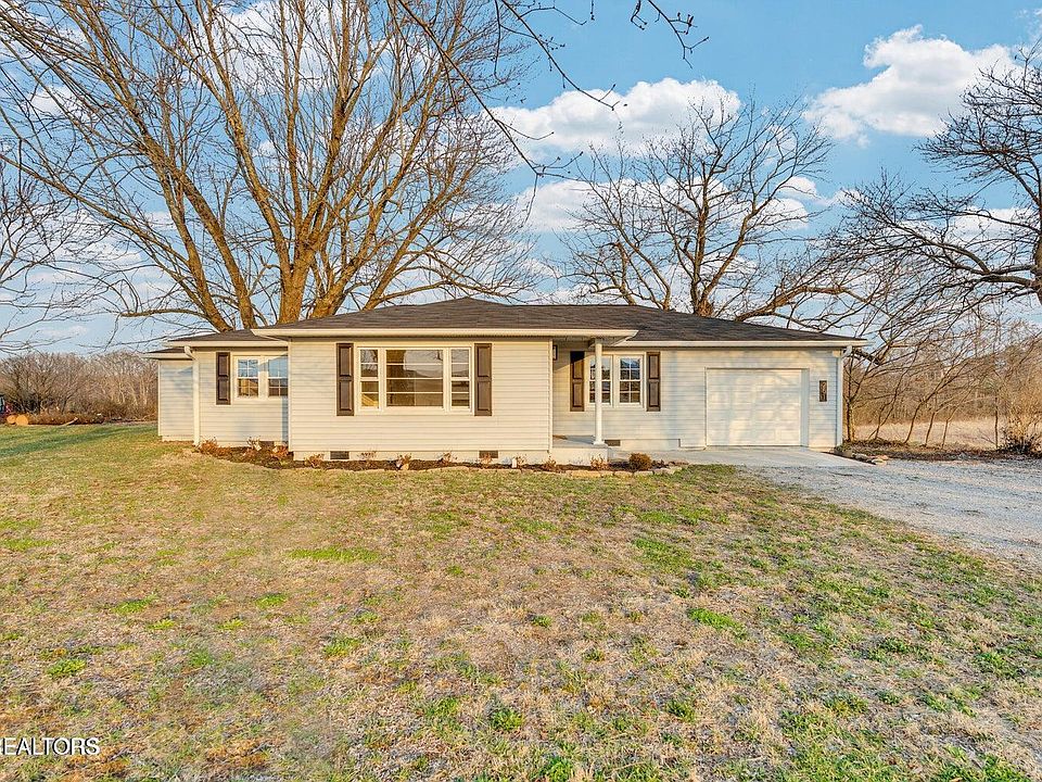 1st image of 251 Country View Rd