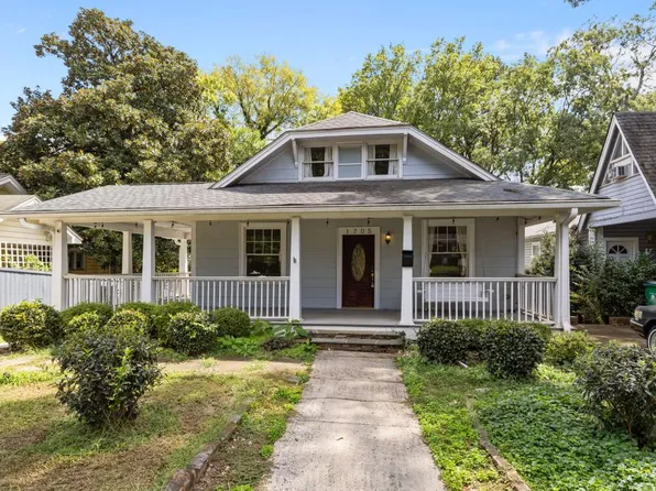 1705 Fountain View St, Charlotte, NC 28203