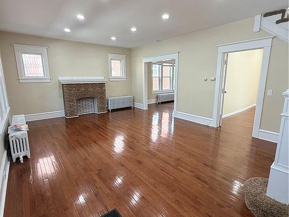2nd image of 111 N 10th St