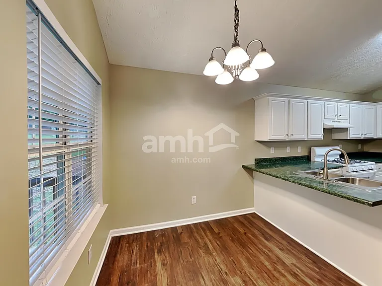 3626 Clubside Walk NW — Photo 5