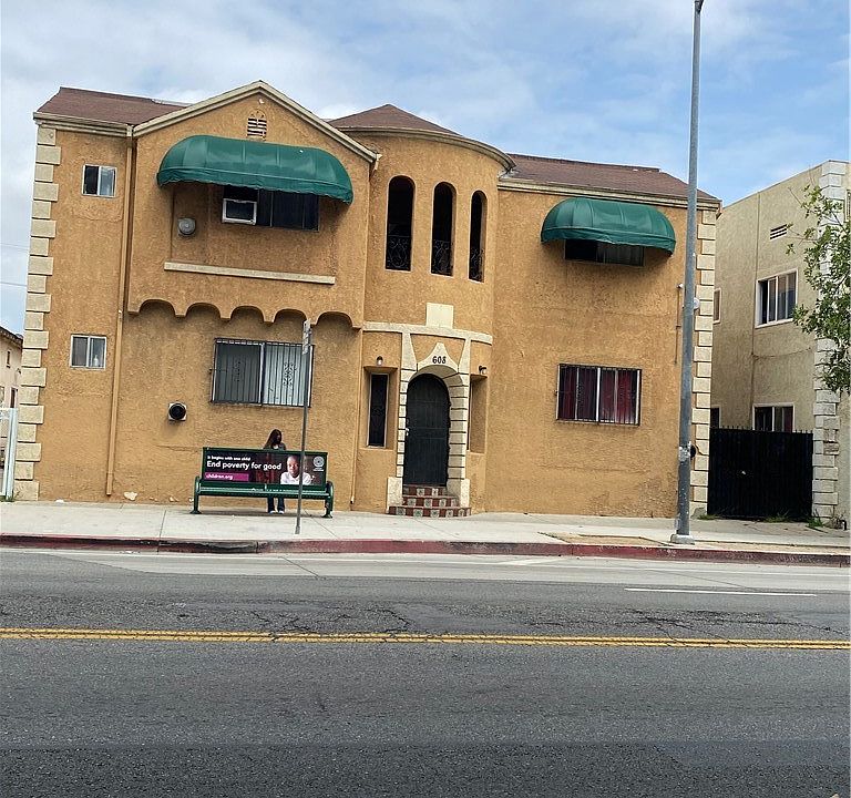 1st image of 608 N Soto St