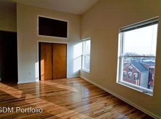 1858 W Chicago Ave APT 4F, Chicago, IL 60622