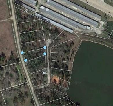 1st image of 28 W Pines Dr