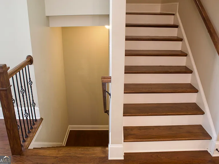 2559 Willow Field Xing SE — Photo 6