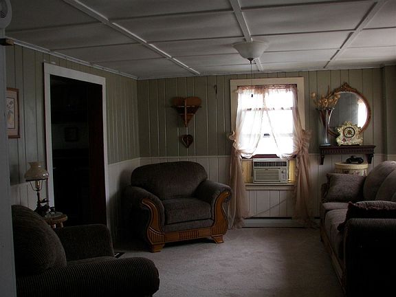 2nd image of 51 Catherine St