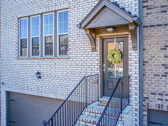 2nd image of 2254 Ewell Park Dr