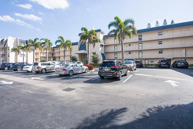 3575 S Ocean Blvd #408 — Photo 25