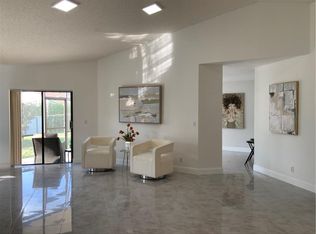 19945 SE Court Of The Lions, Boca Raton, FL 33434