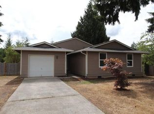 208 Saint Helens Way, Winlock, WA 98596