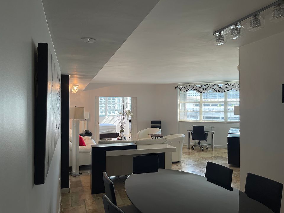 1st image of 825 Brickell Bay Dr APT 647