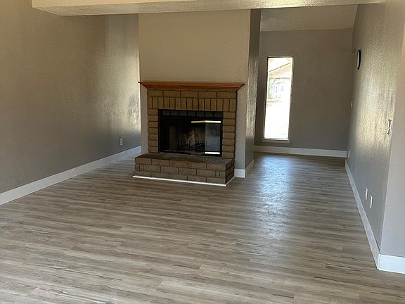4th image of 5115 W Kadota Ave
