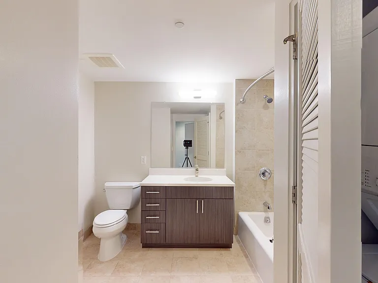Eleven55 Ripley — Photo 108