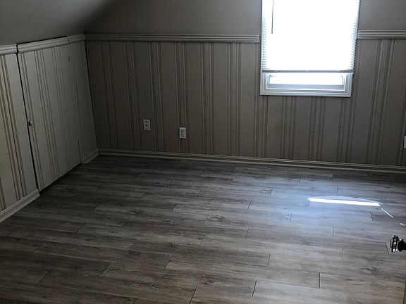 4th image of 5225 E 114th St