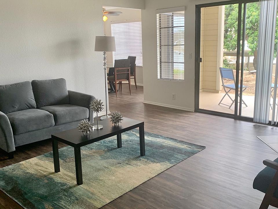 Spacious Living Room