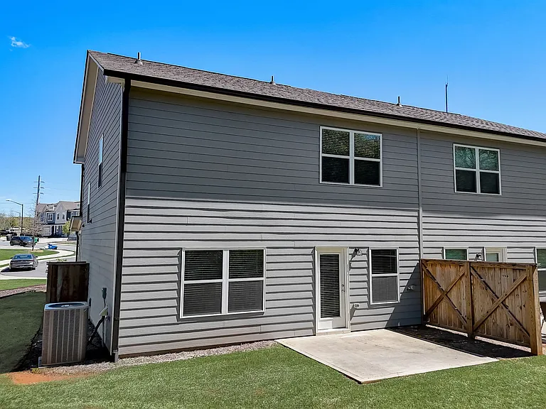 Brighton Townhomes — Photo 24