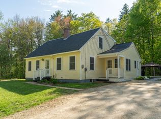 8 Cross Rd, Chichester, NH 03258