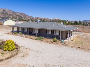 23151 Clover Spring Rd, Tehachapi, CA 93561