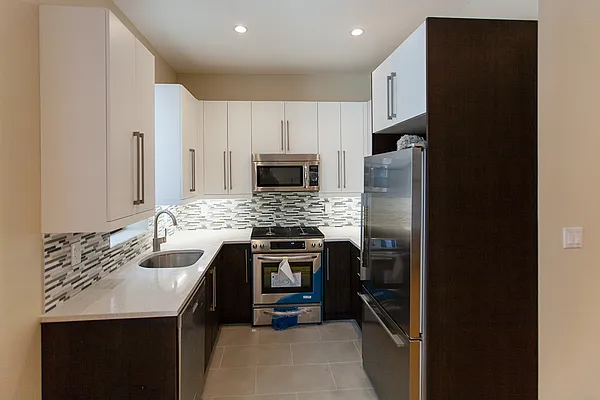 Sold by Pearl Estates | media 10