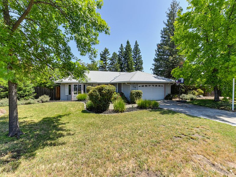 1st image of 748 Hancock Dr