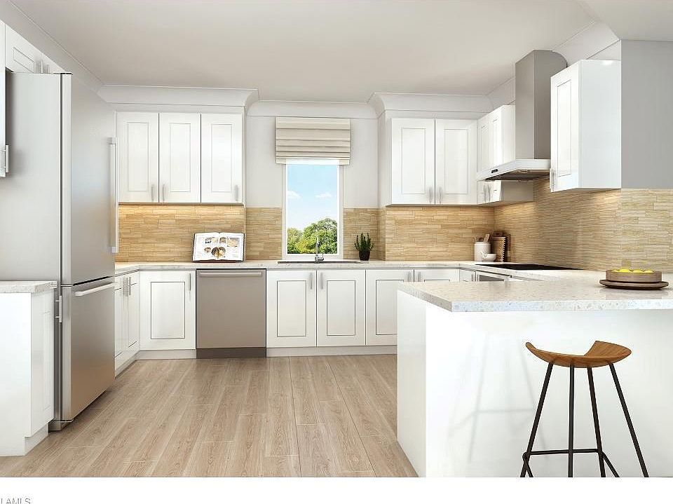 2nd image of 969 8th Avenue South #302
