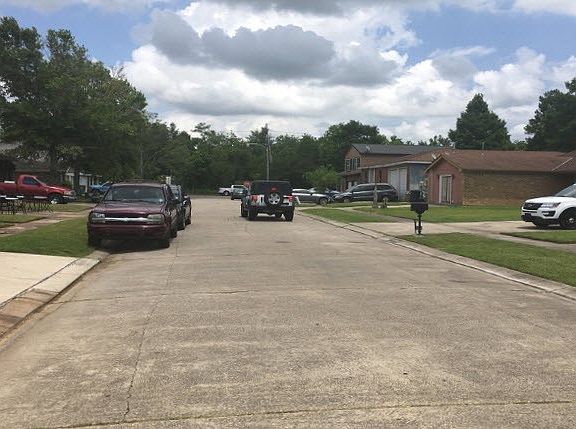 4th image of 3717 Agateway Dr