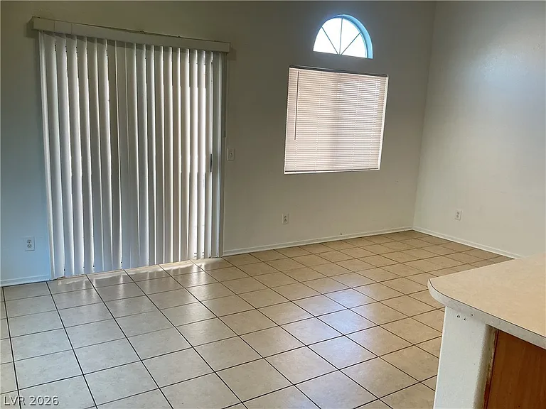 3144 Sierra Ridge Dr — Photo 5