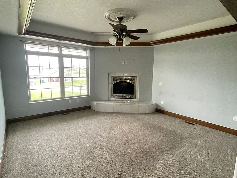 2603 S Moffet Ave — Photo 8