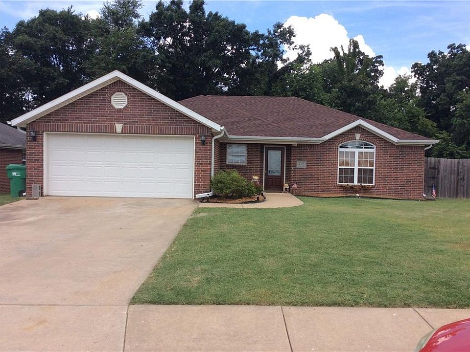 1st image of 411 Steepro Dr