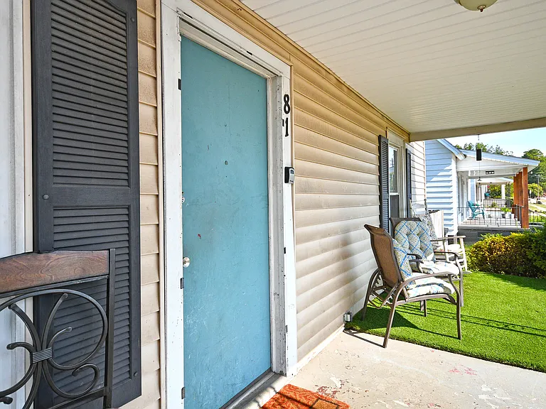 81 Wallace St — Photo 41
