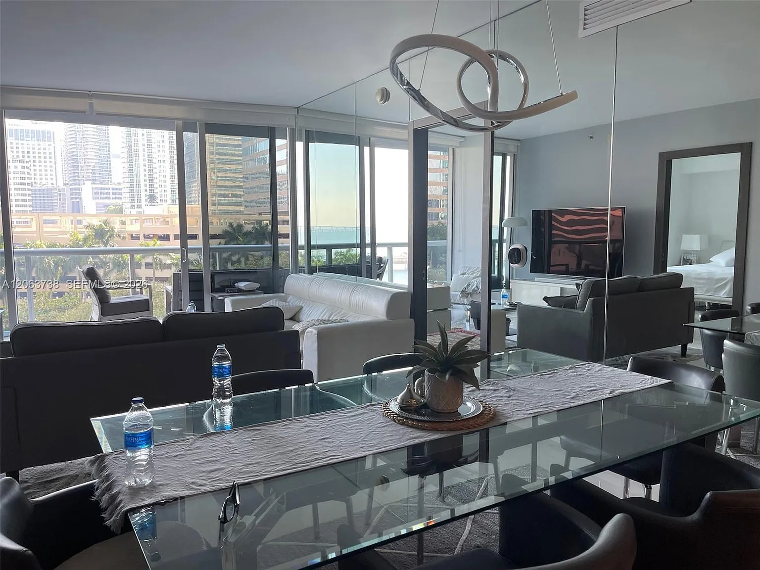 Icon Brickell No Two — Photo 4