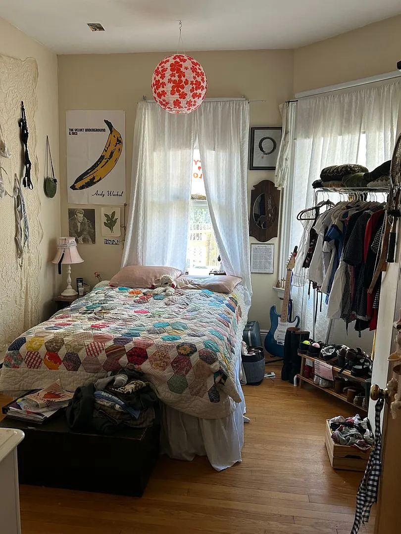 24-28 Orchard Terrace — Photo 4