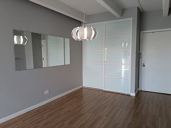4th image of 1888 S Jackson St APT 405