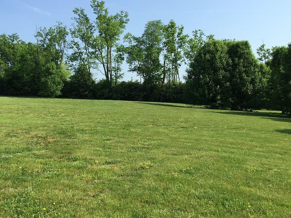 2nd image of 170 McClure Rd