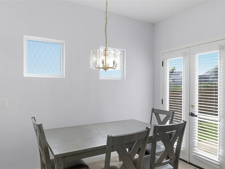 7510 Lazy Creek Dr #A — Photo 17