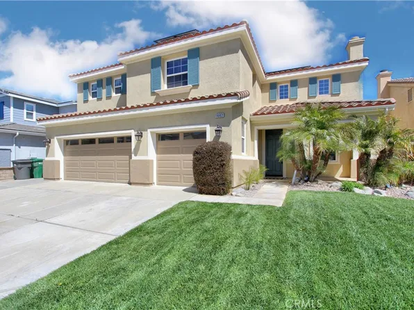 1442 Midnight Sun Dr, Beaumont, CA 92223