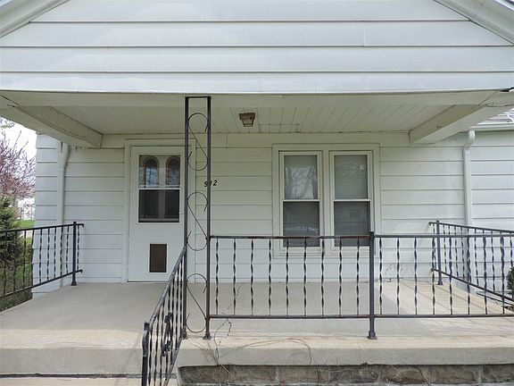 2nd image of 912 S Branch Pl