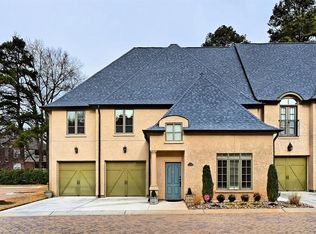 8805 Provence Village Ln, Charlotte, NC 28226